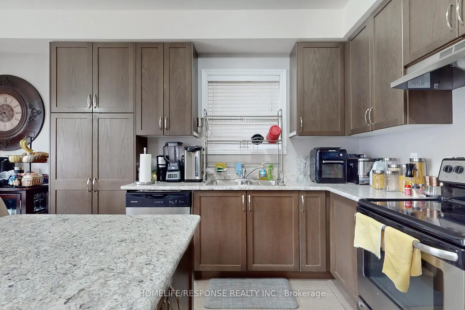 Additional image 8 of 846 Groveland Avenue