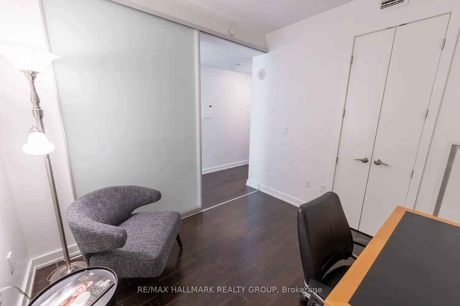 111 Champagne Avenue 502 photo 4