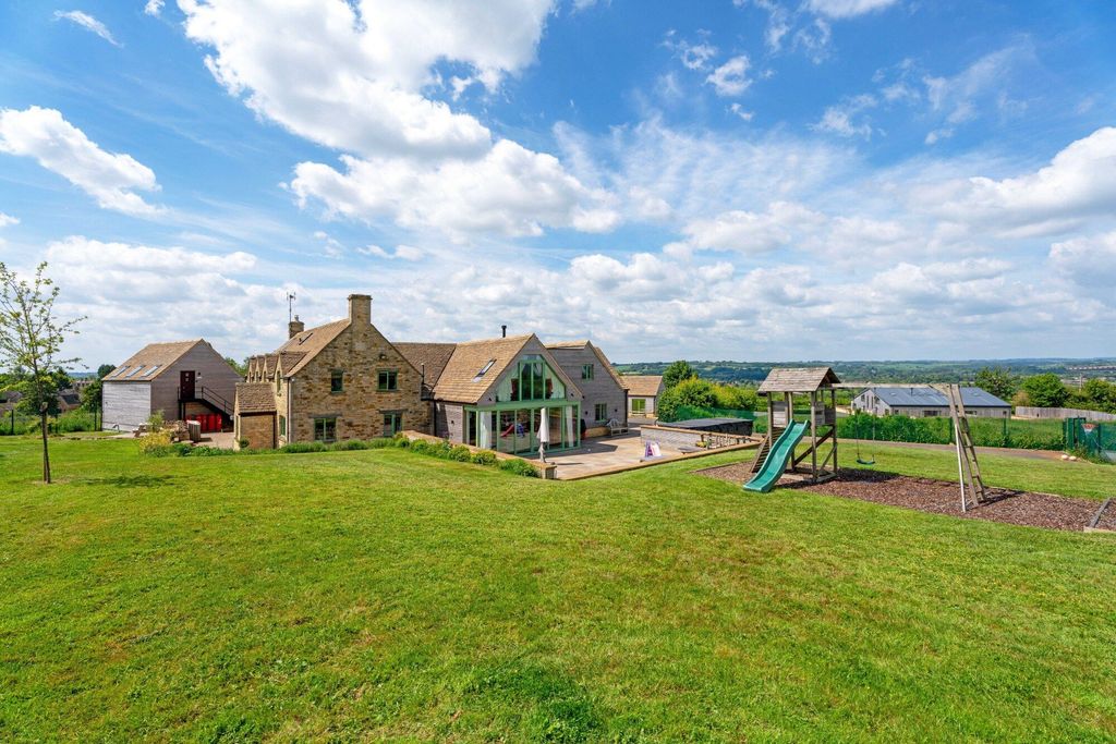 6 bed detached house for saleLittle Rissington, Cheltenham GL54