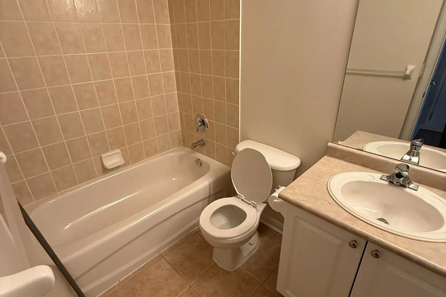 Additional image 15 of 2500 Rutherford Road 516