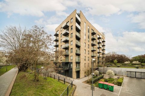 Heritage Place, Brentford TW8