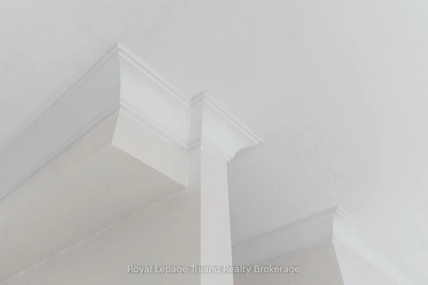 Additional image 10 of 1242 Caen Avenue