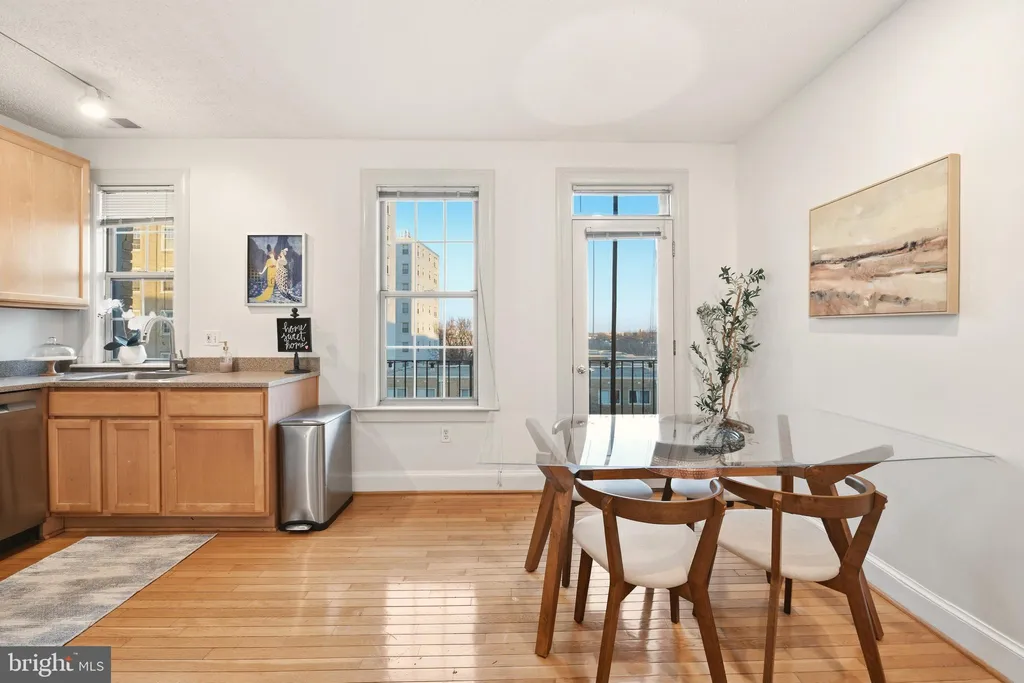 Additional image 15 of 1401 Columbia Road NW Unit 414, Washington, DC 20009