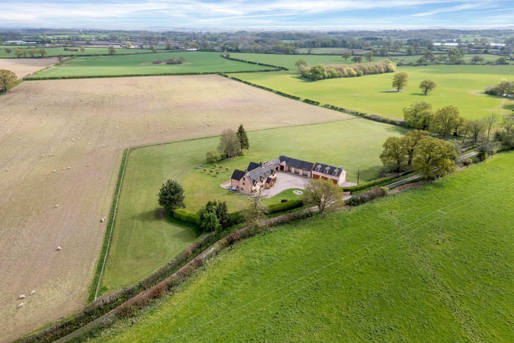 Additional image 2 of 6 bed detached house for saleGrange Road, Knightley, Stafford, Staffordshire ST20