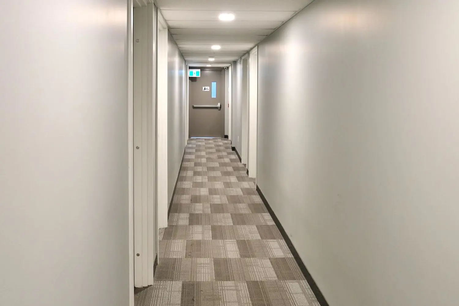 Additional image 5 of 308 Lester Street 605