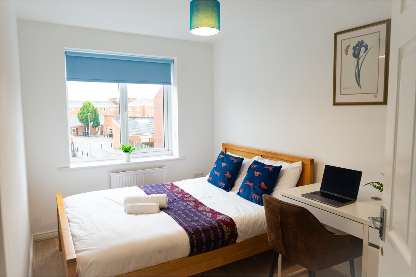 5 Bed Terraced House, Denewell Avenue, M13, N1 7GU