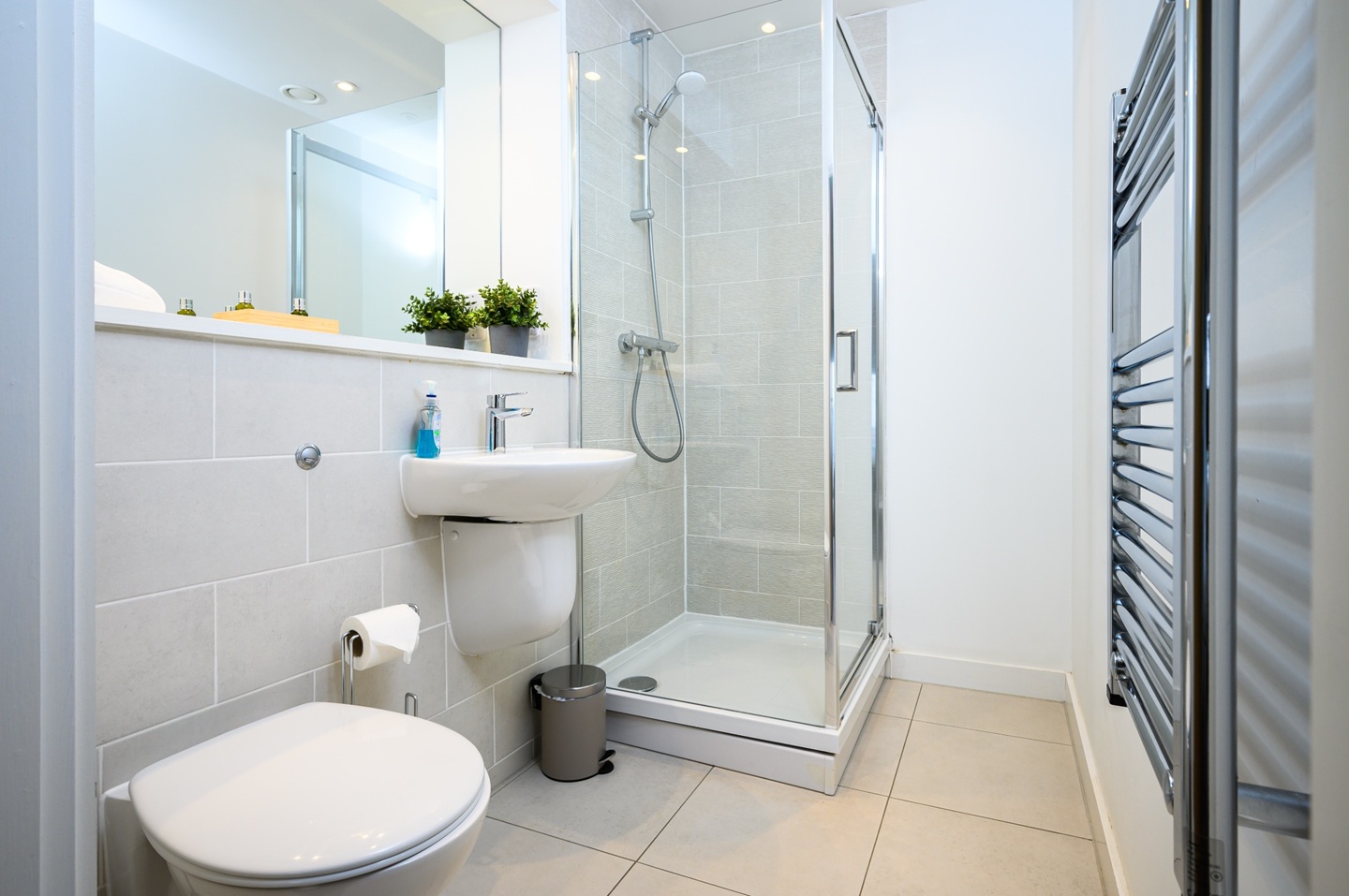 Additional image 27 of 2 Bed Flat, Trafford Road, M5, N1 7GU