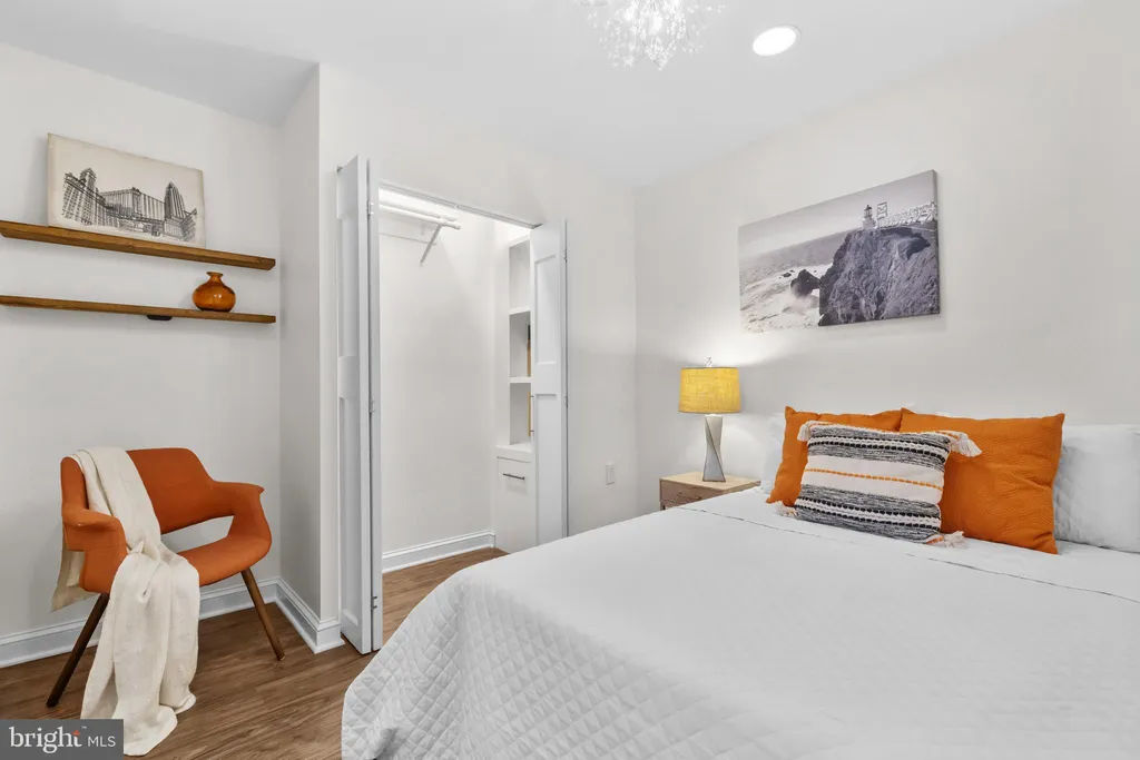 Additional image 11 of 320 G Street SE, Washington, DC 20003