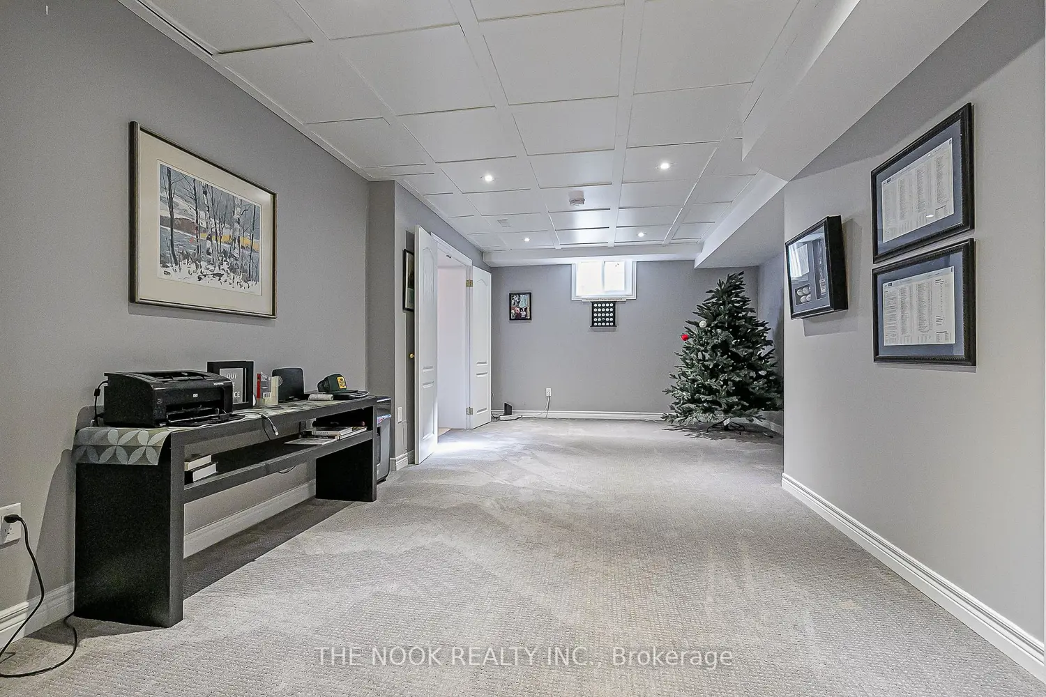 Additional image 7 of 3 King Arthur's Court