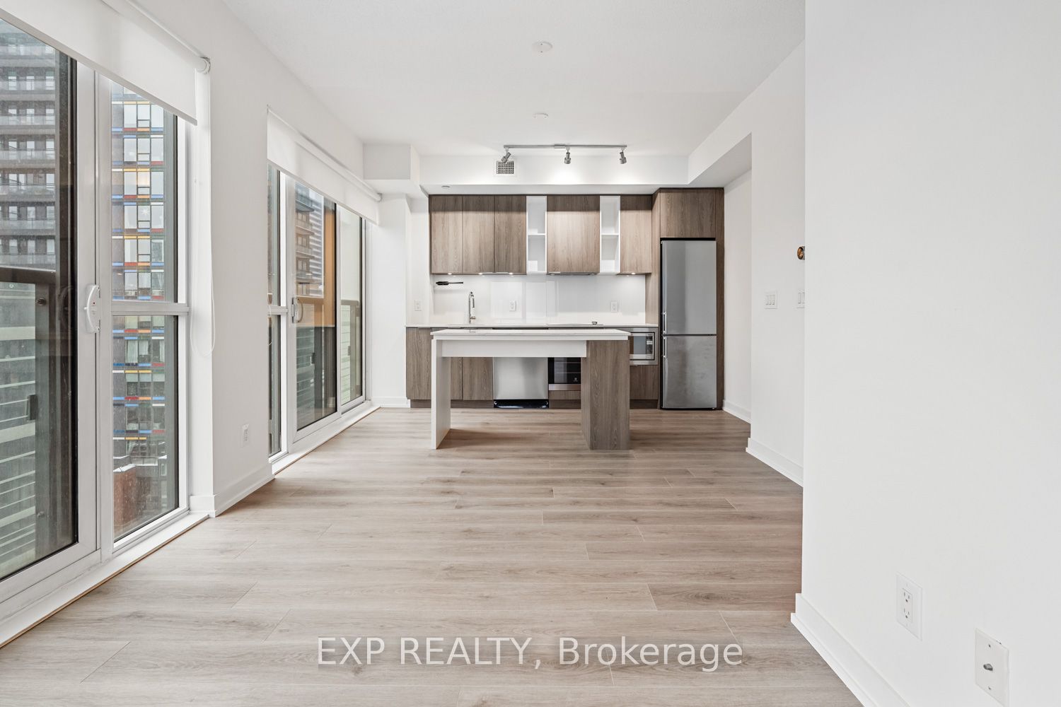 Additional image 3 of 1009-200 Sackville Street, Toronto, ON, M5A 0C4