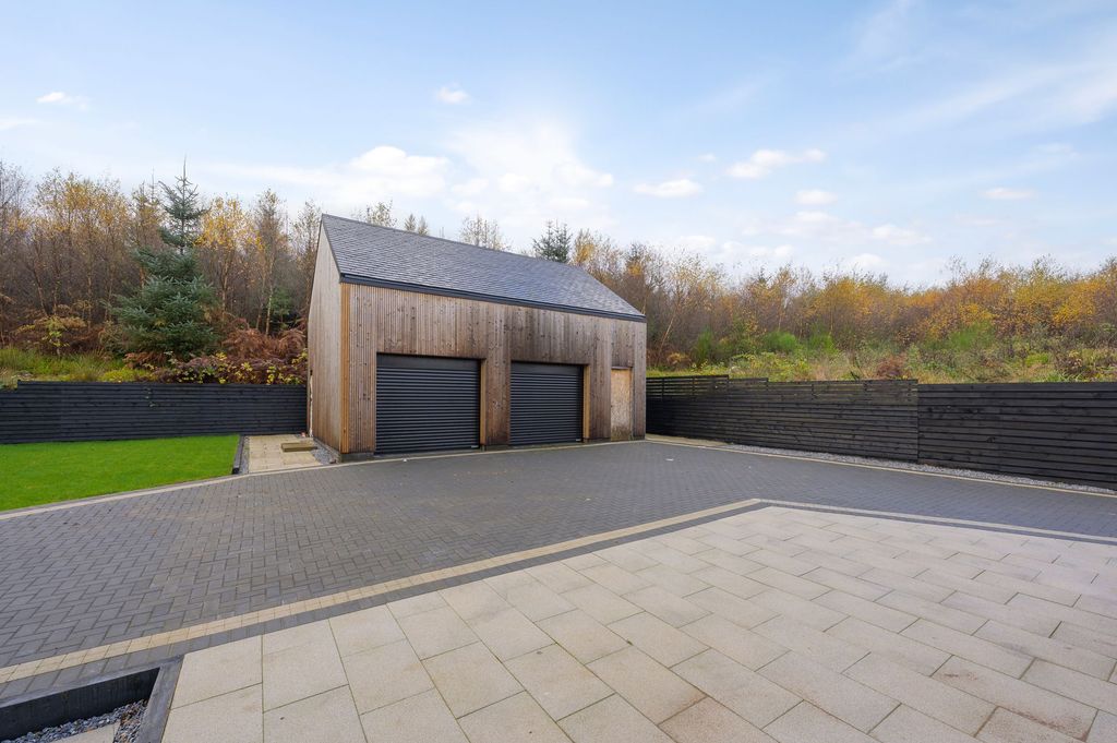 Additional image 28 of 5 bed villa for saleGlen Road, Torwood FK5