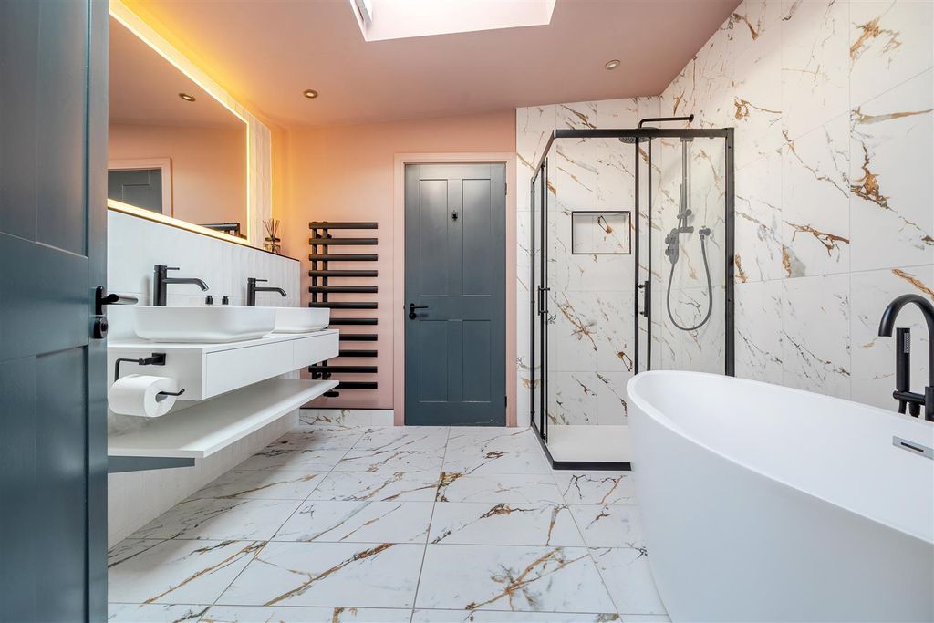 Additional image 20 of 4 bed semi-detached house for saleEdgehill Road, Clevedon BS21