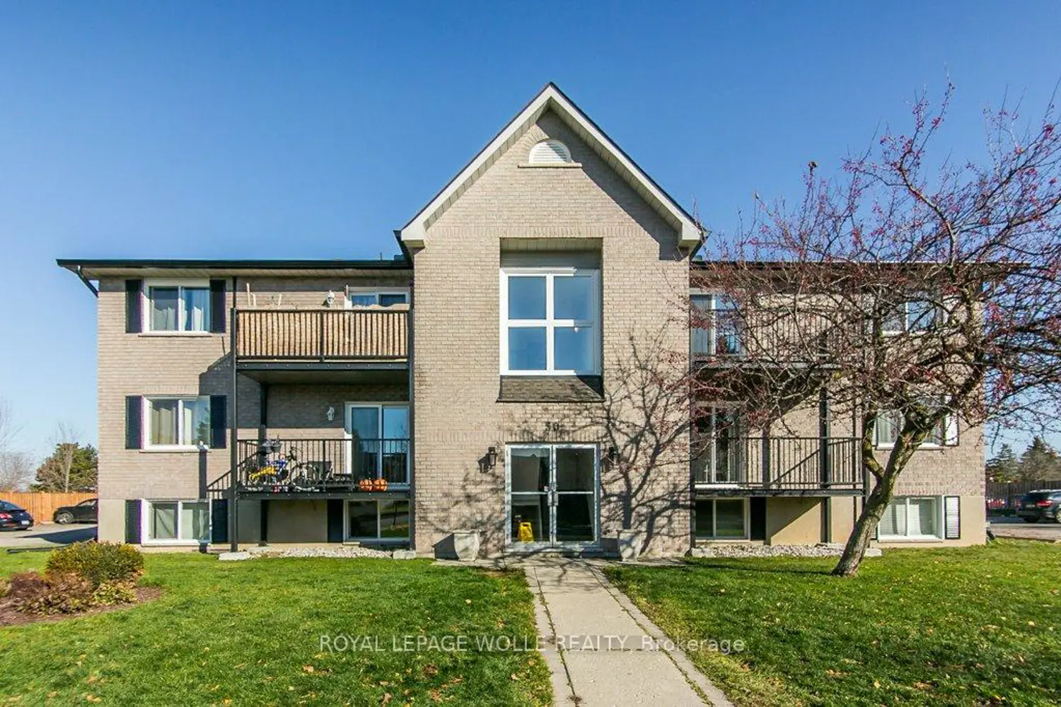 50 Campbell Court 103