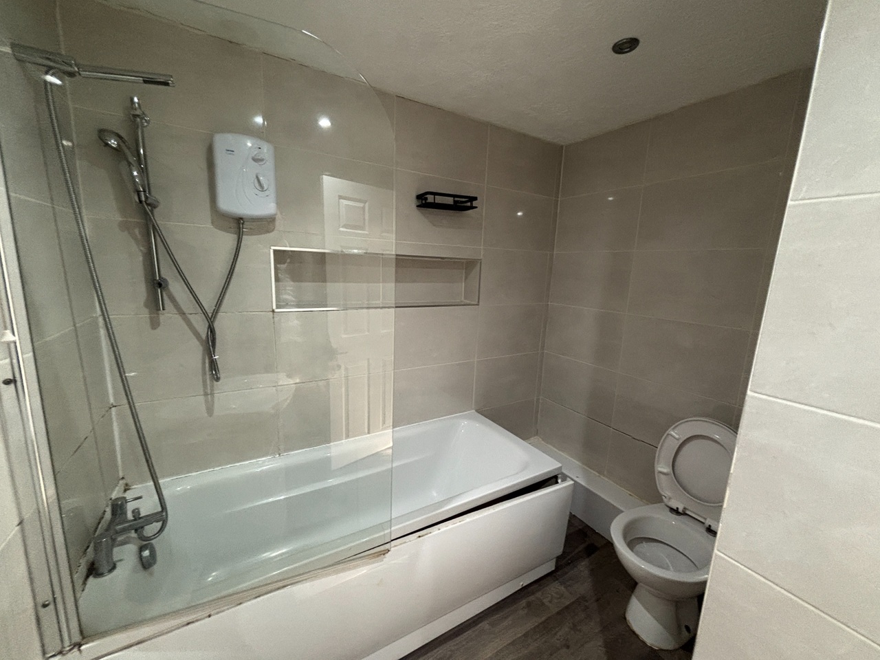 Additional image 9 of 3 Bed Flat, Elysian Fields, M6, N1 7GU