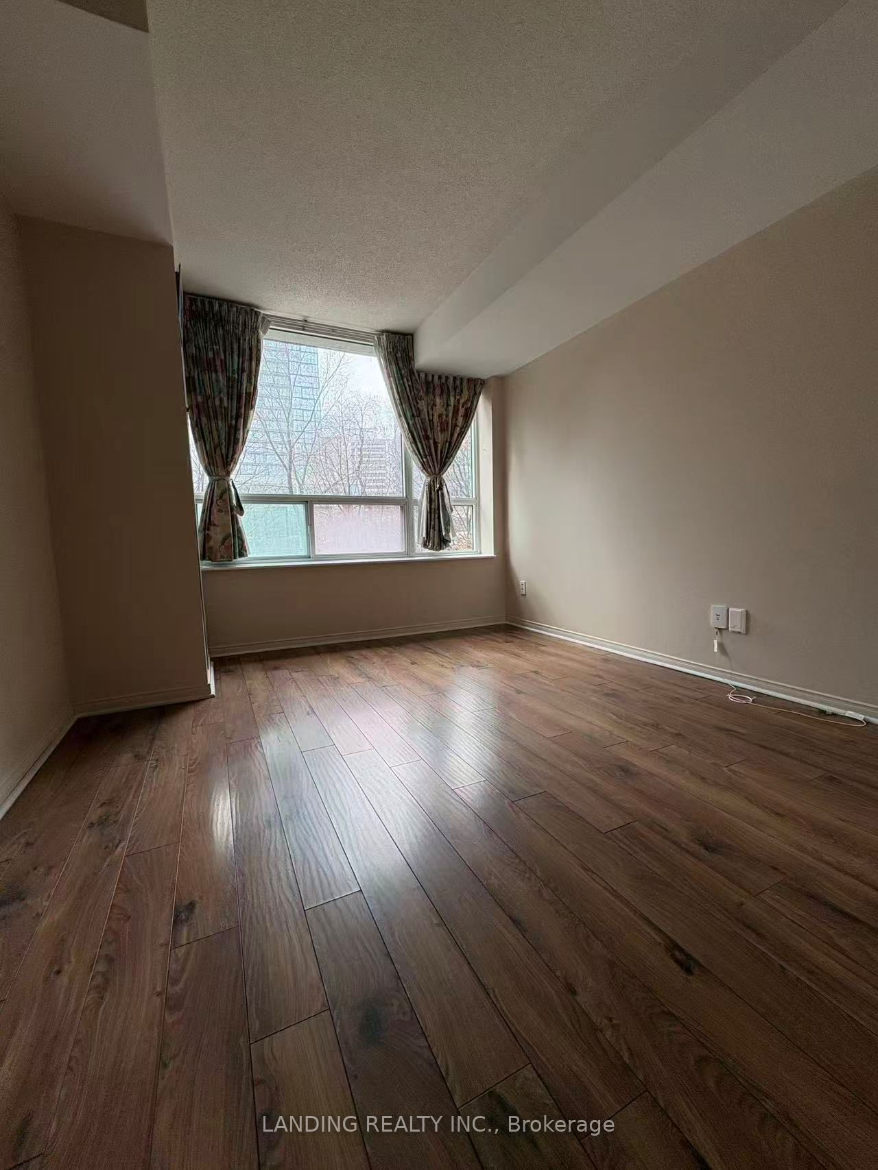 Additional image 6 of 312-238 Doris Avenue, Toronto, ON, M2N 6W1