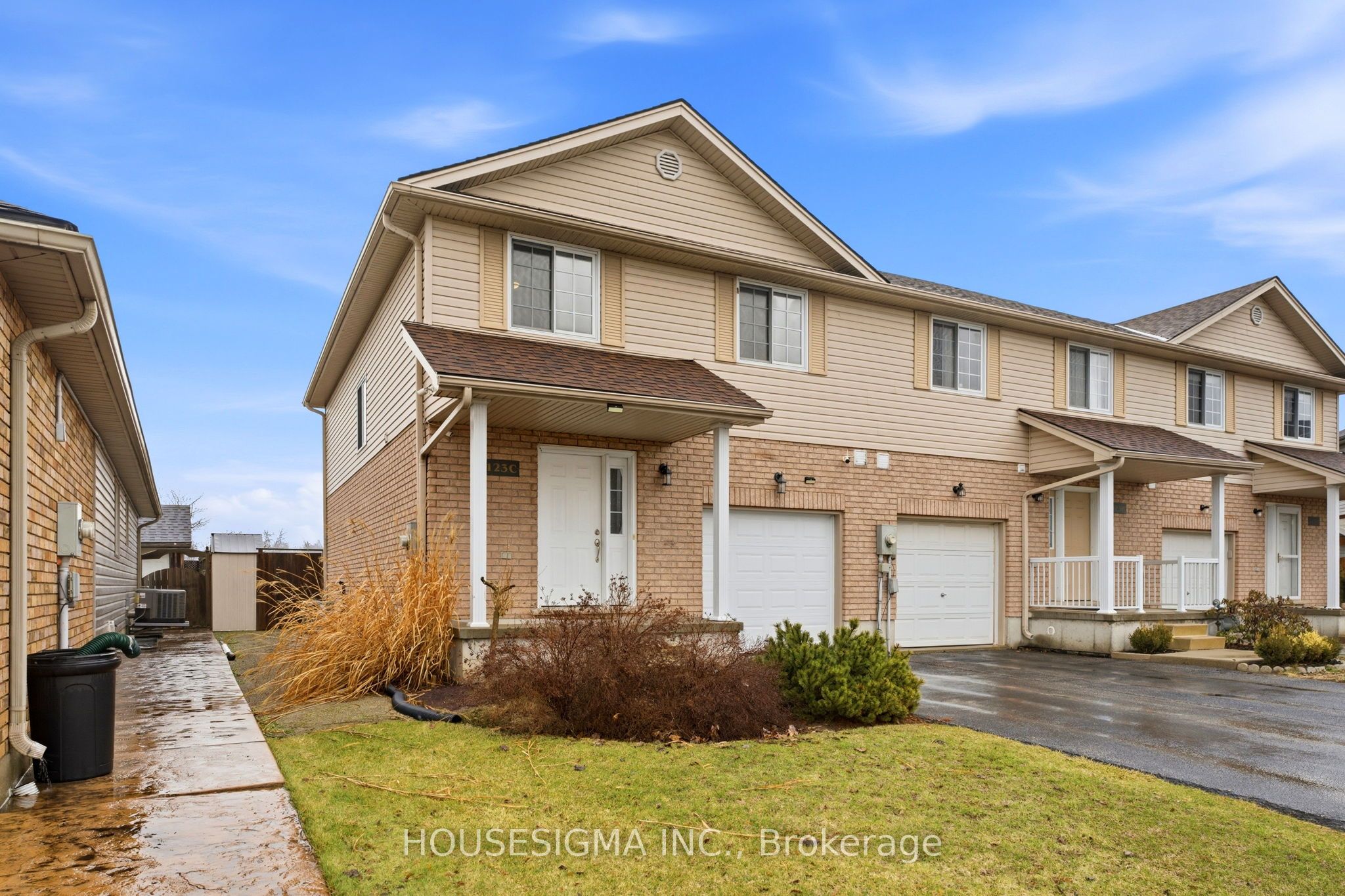 C-123 Whitlaw Way, Brant, ON, N3L 4C9