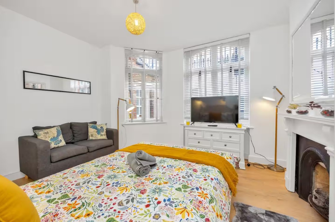 Additional image 11 of 3 Bed Flat, Challoner Mansions, W14, N1 7GU