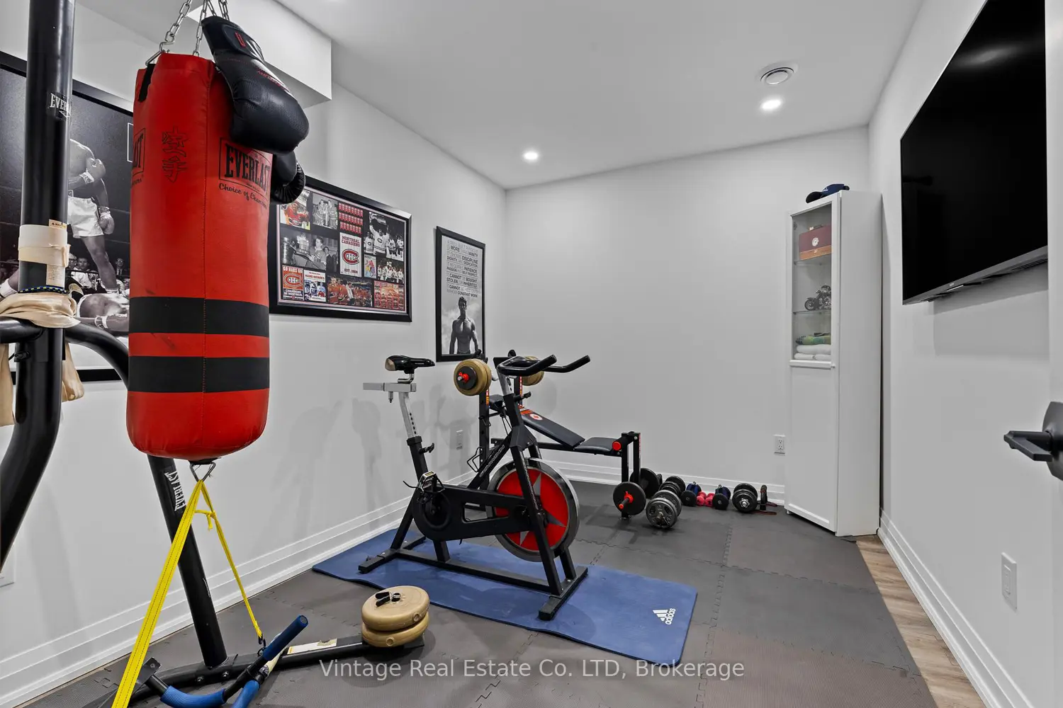 Additional image 18 of 24 Willow Bank Common