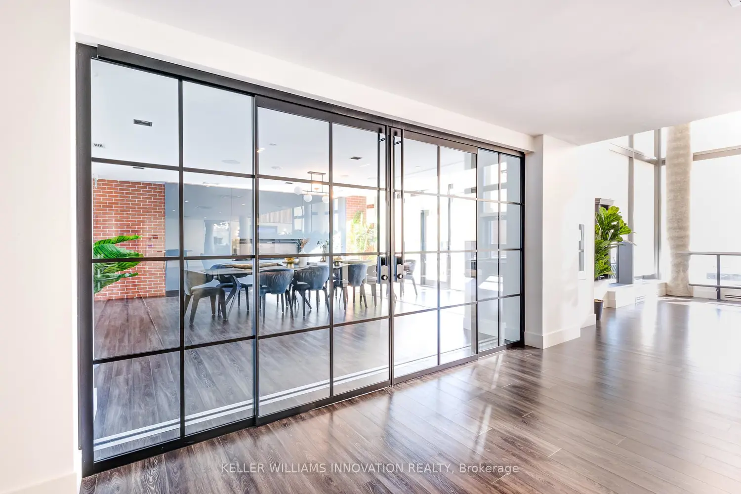 Additional image 13 of 15 Wellington Street 317