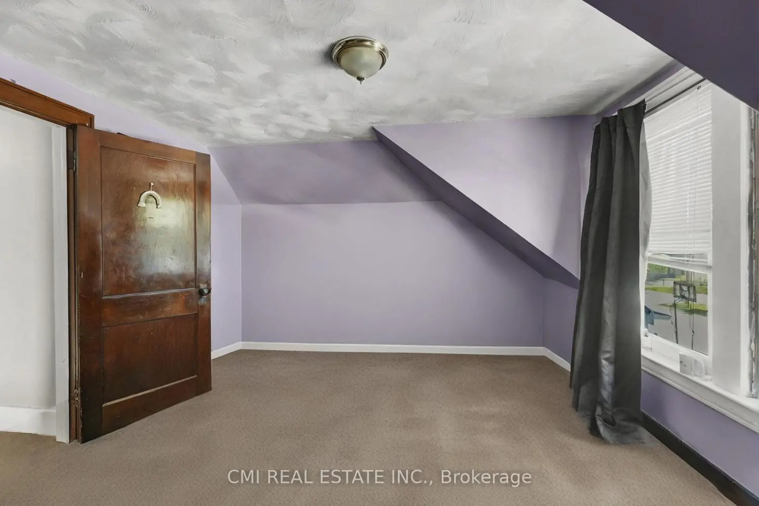 Additional image 14 of 433 Lydia Street