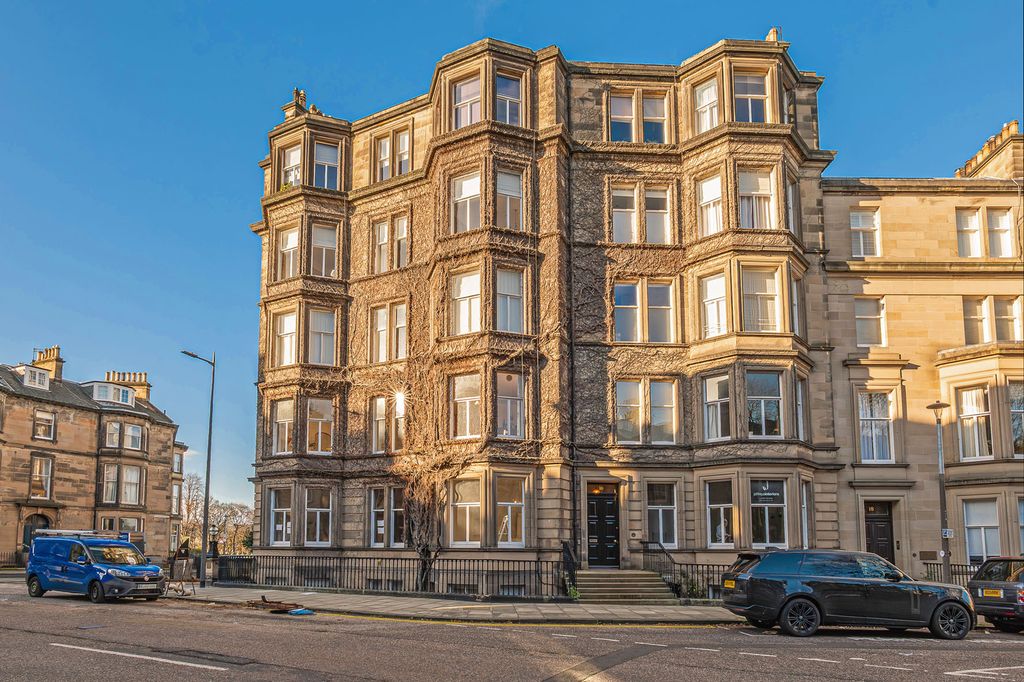 Additional image 3 of 3 bed flat for saleRothesay Terrace, Edinburgh EH3