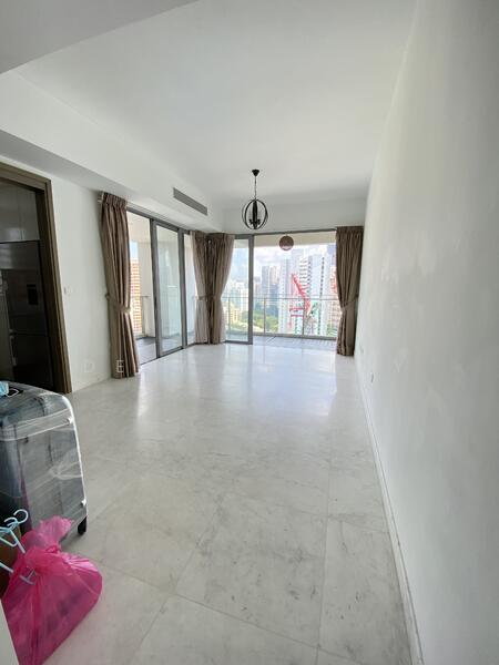 11 River Valley Close