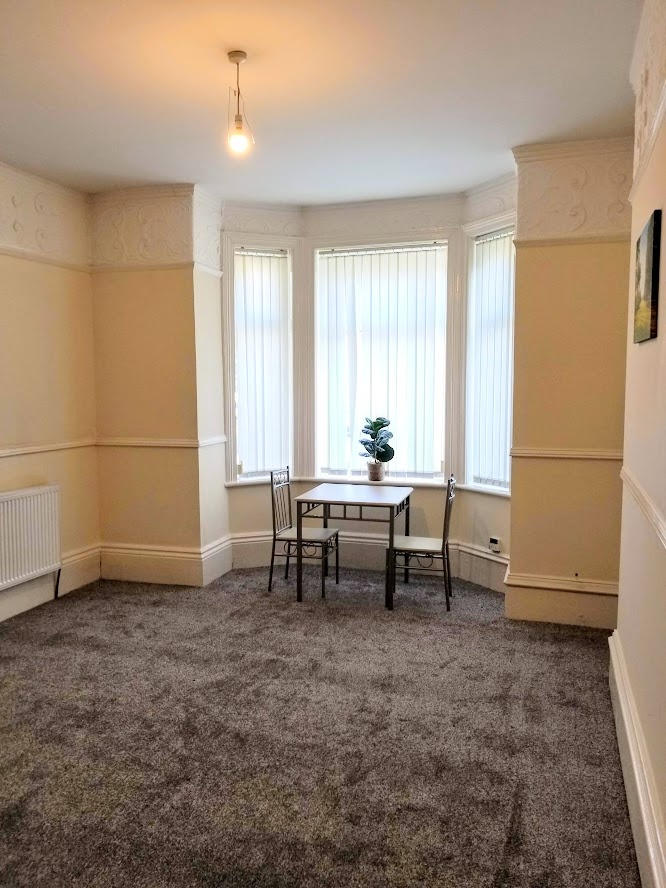 1 Bed Flat, Polygon Street, M8, N1 7GU