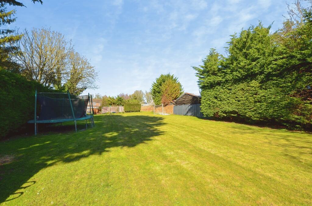 Additional image 12 of Harps Hill, Markyate, St. Albans