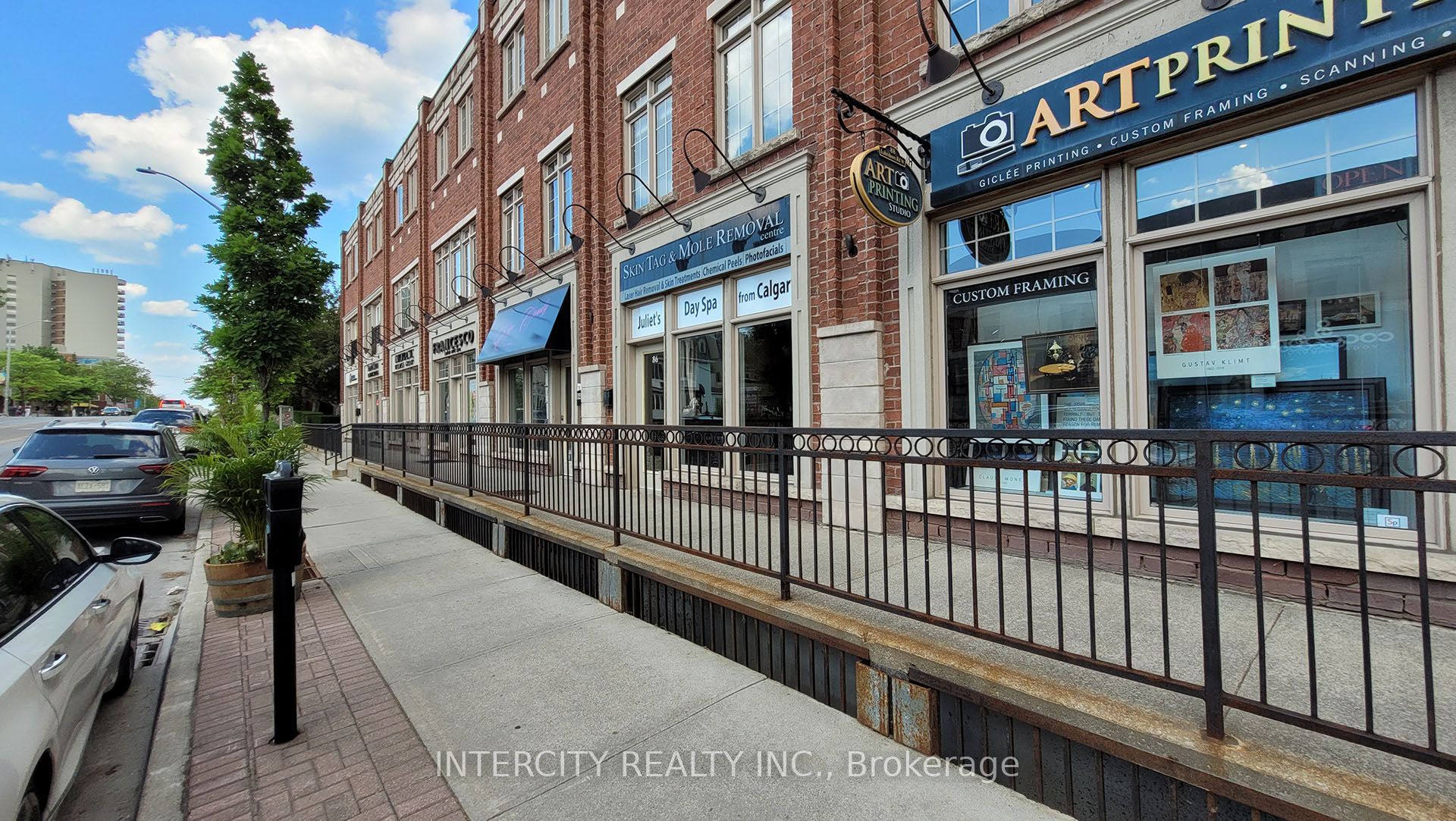 Additional image 3 of 86 Lakeshore Road W, Oakville, ON, L6K 3A2