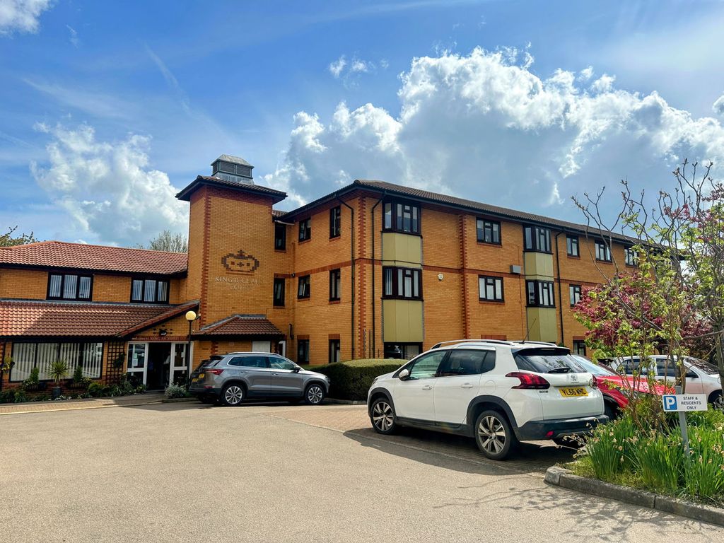 2 bed flat for saleKing Richard Court, East Hunsbury NN4