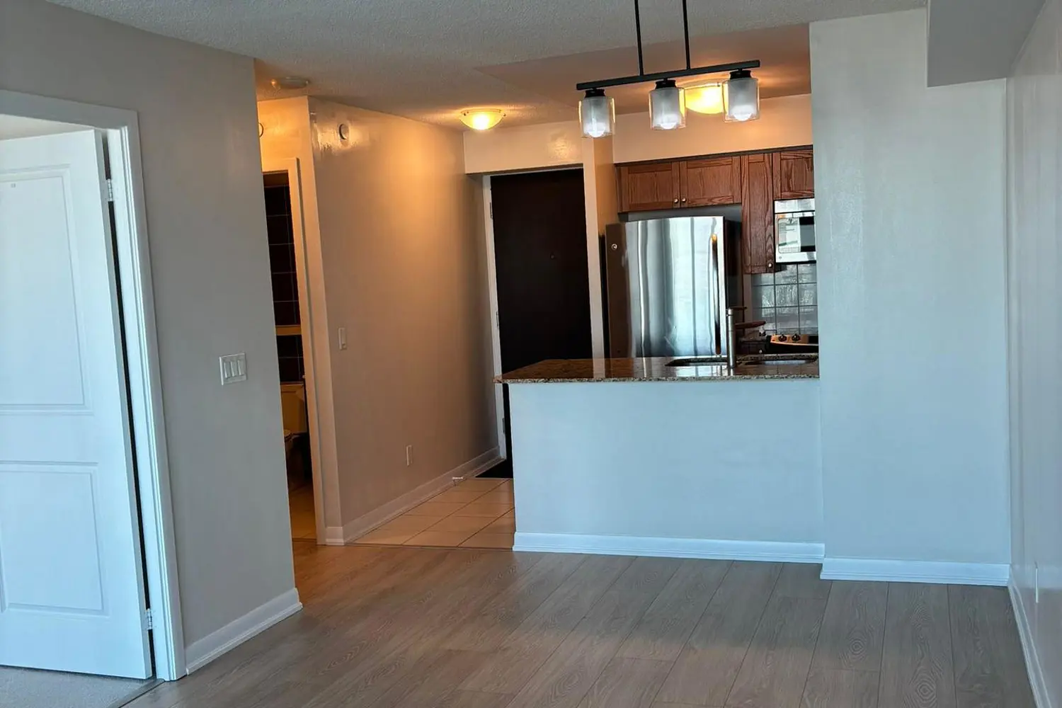Additional image 5 of 215 Sherway Gardens Road 609