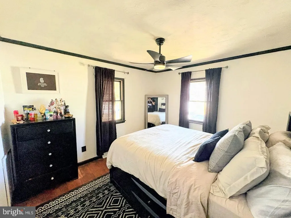 325 Jefferson Ave, New Castle, DE 19720