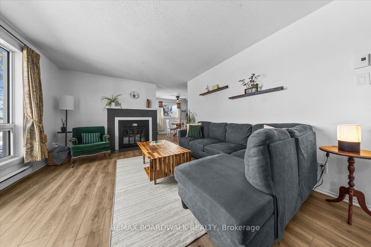 Additional image 5 of 46A-802 St. Andre Drive, Ottawa, ON, K1C 4R3