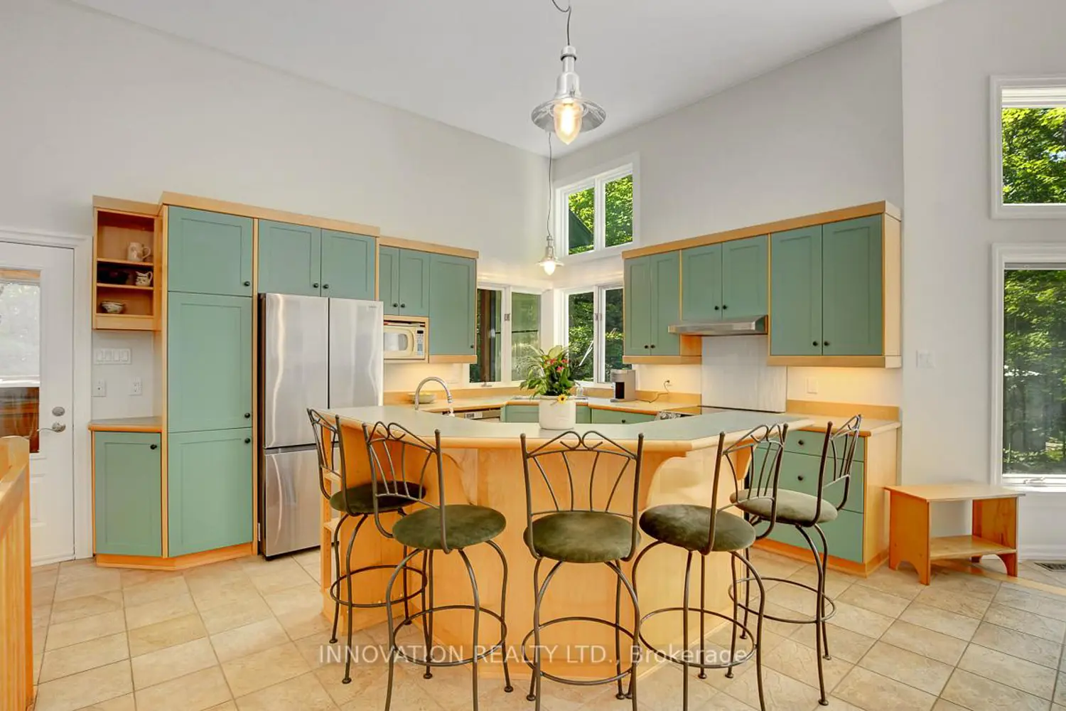 Additional image 4 of 5149 Carp Road