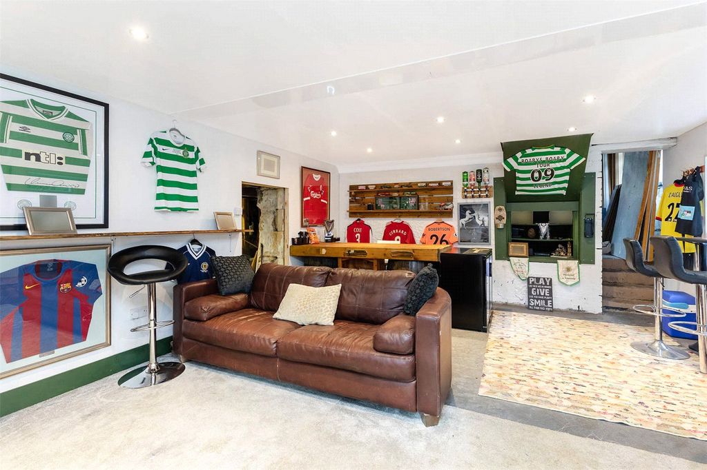 Additional image 12 of 4 bed detached house for saleGlen Road, East Kilbride, Glasgow, South Lanarkshire G74