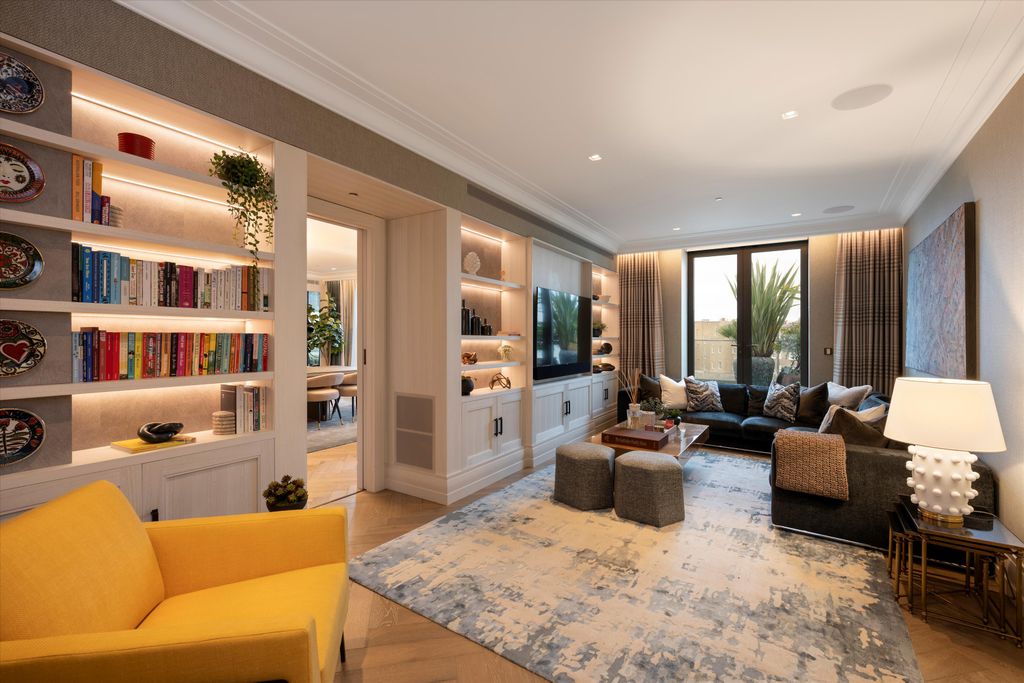 5 bed flat for salePark Crescent West, Marylebone, London W1B photo 4