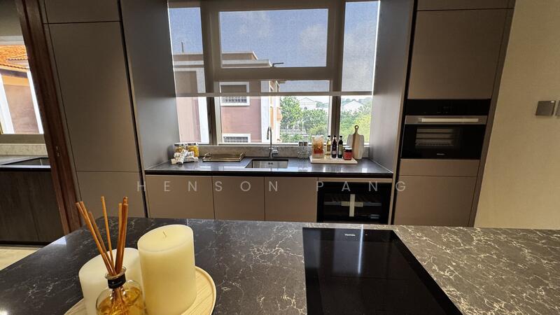 Additional image 8 of 6 Robin Drive