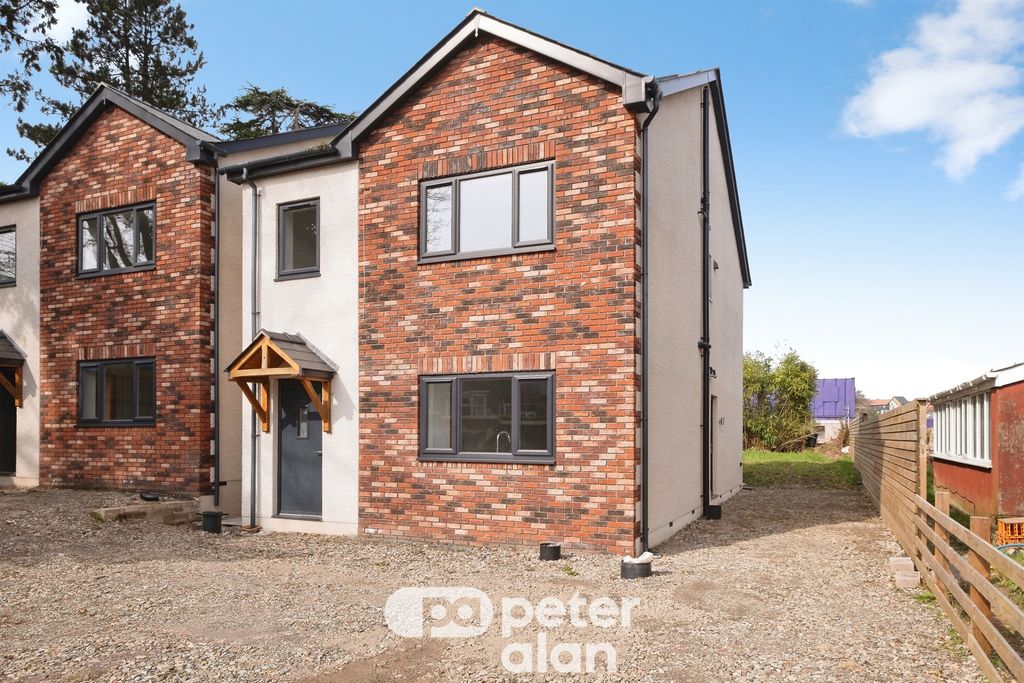 Primary image of 4 bed detached house for saleFive Locks Road, Pontnewydd, Cwmbran NP44