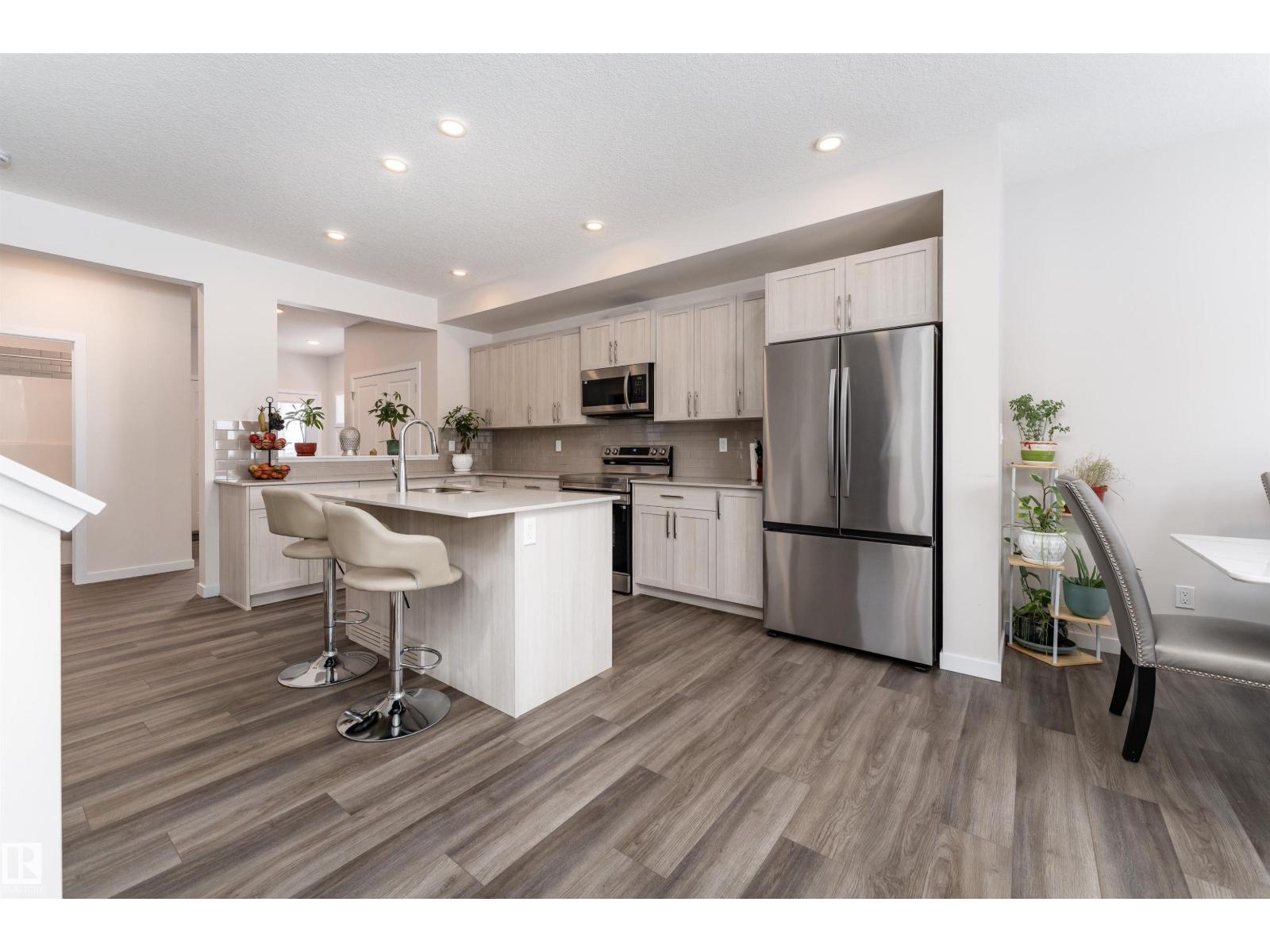 Additional image 5 of 2120 Muckleplum Crescent SW, Edmonton, AB, T6X3H1