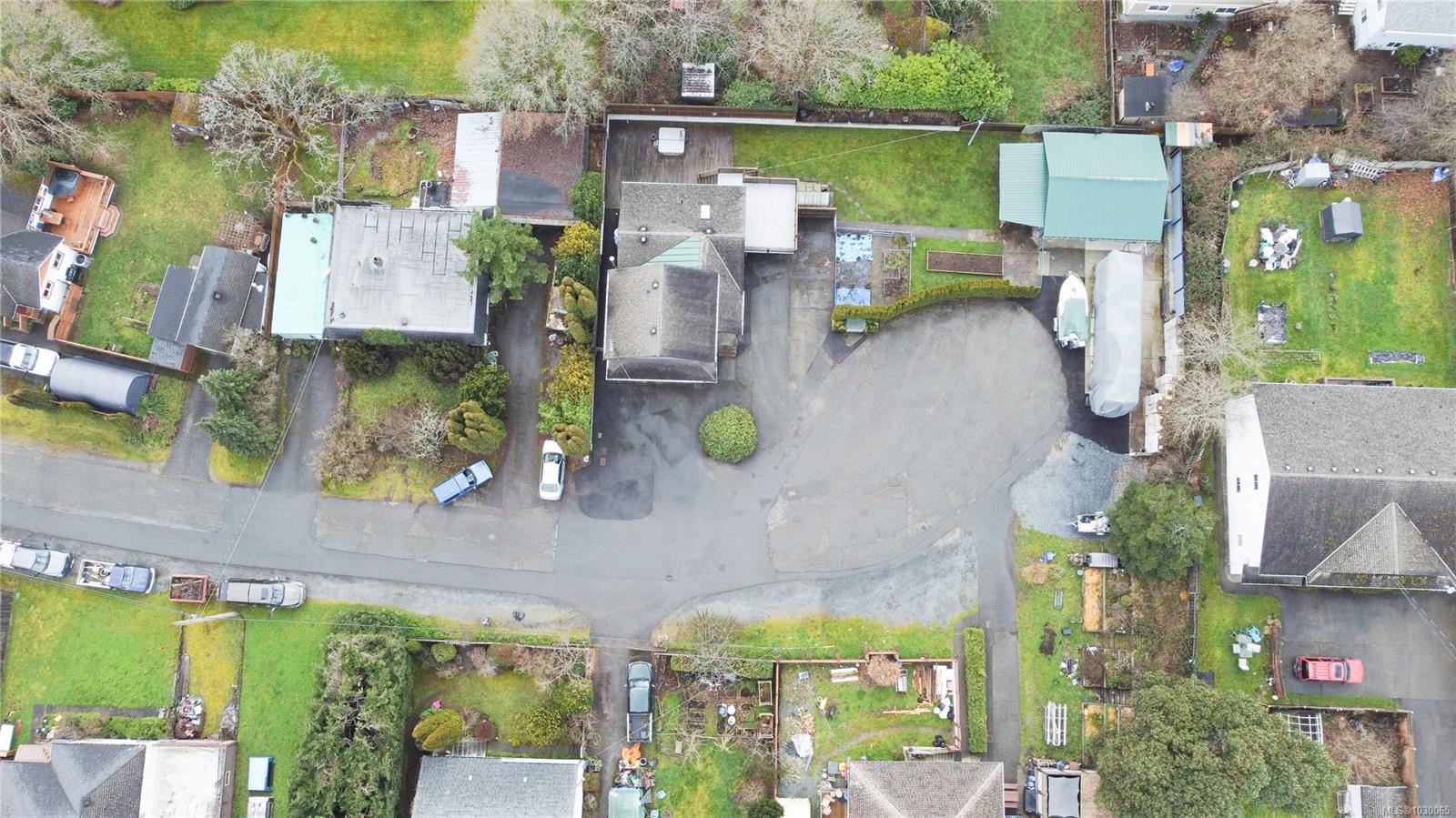 Additional image 3 of 1009 Linda Lane, Langford, BC, V9B 2S7