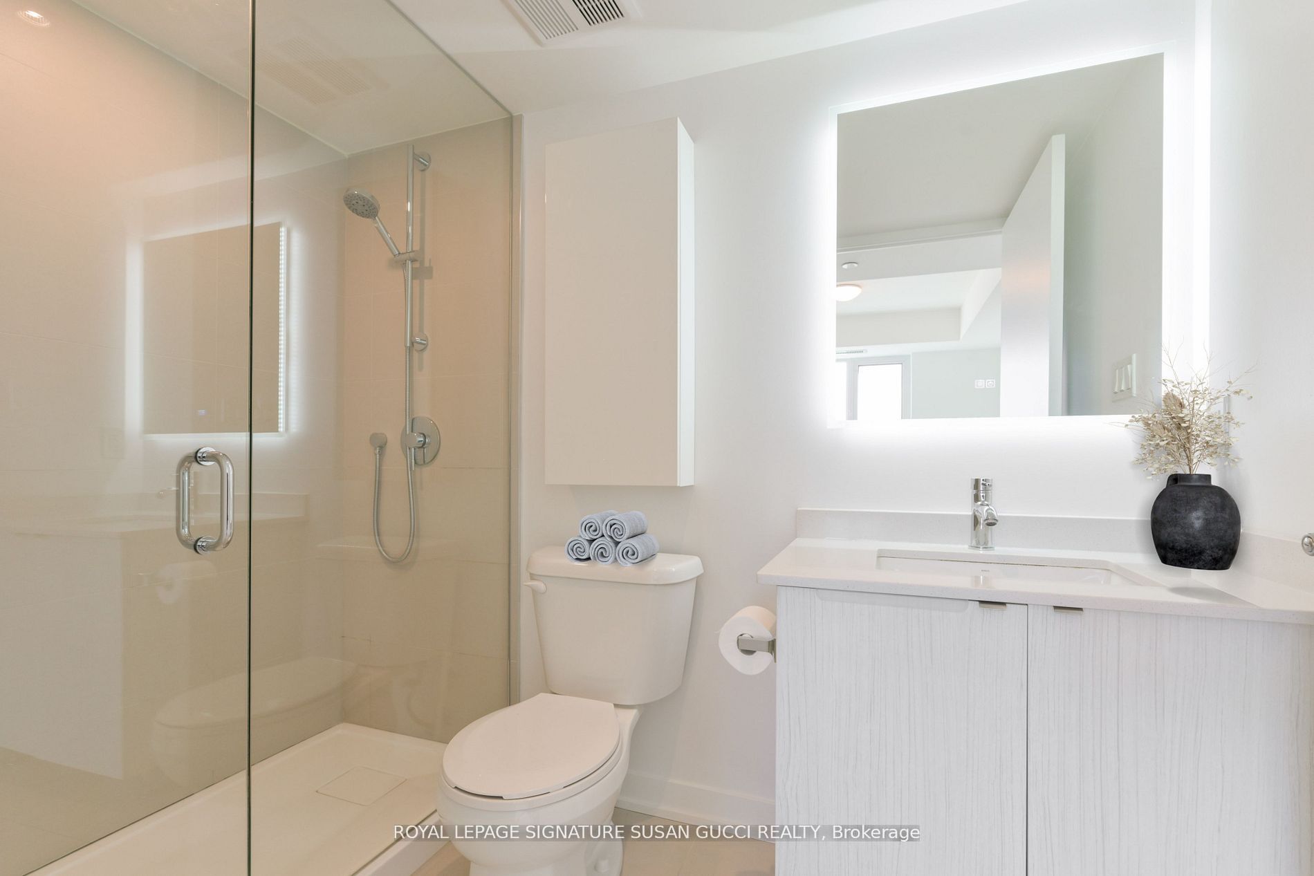 Additional image 4 of 515-1401 O'connor Drive, Toronto, ON, M4B 2V5