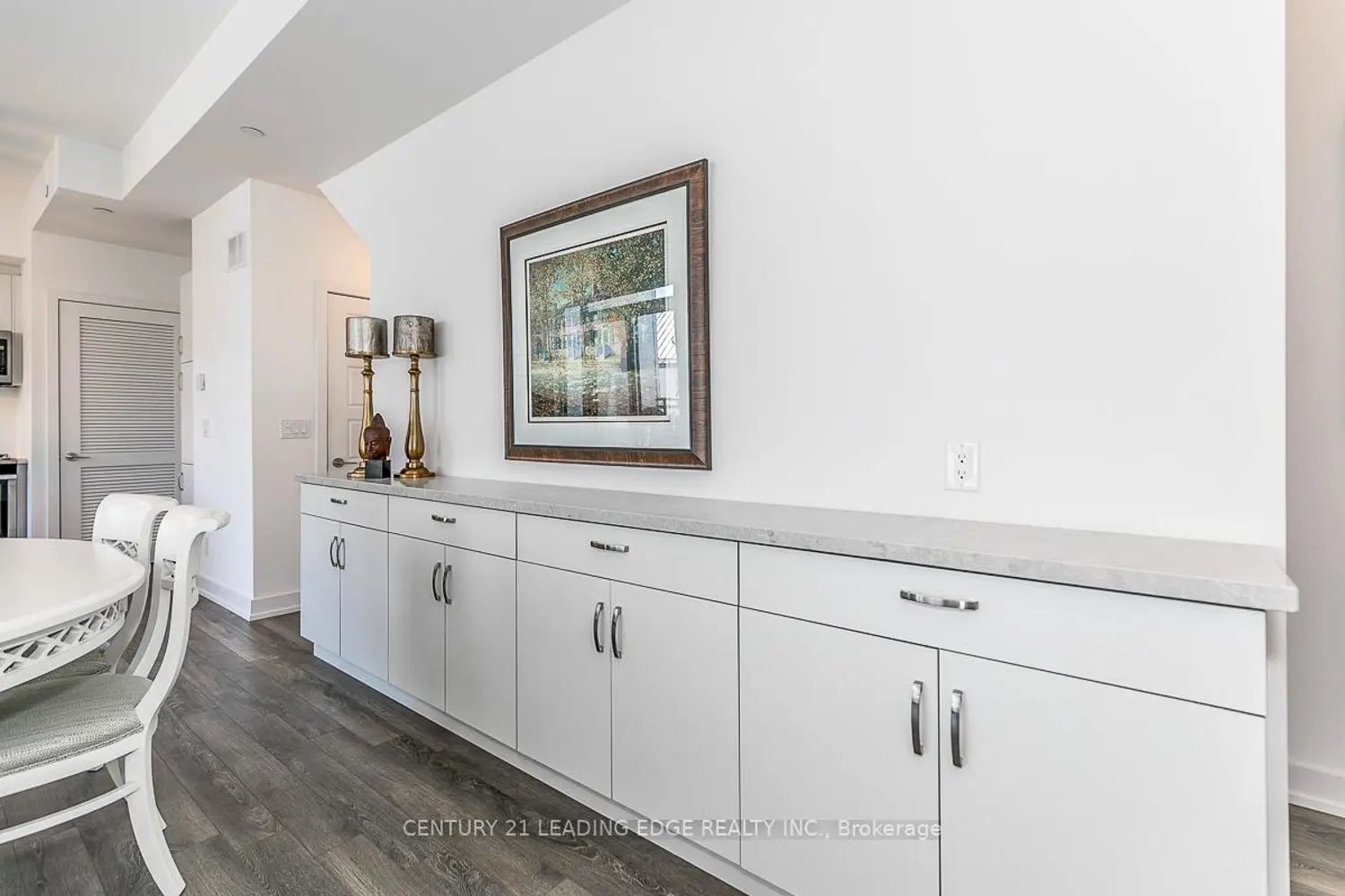 Additional image 7 of 303 Broward Way 97