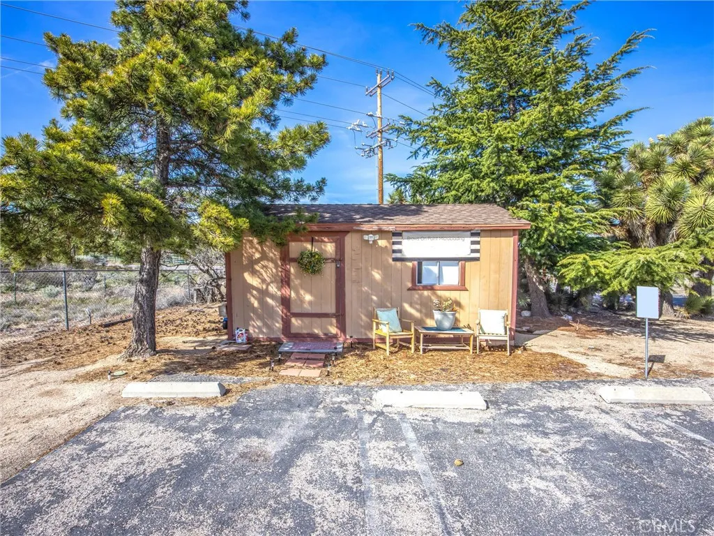 Additional image 9 of 3407 Hwy 2, Pinon Hills, CA 92372