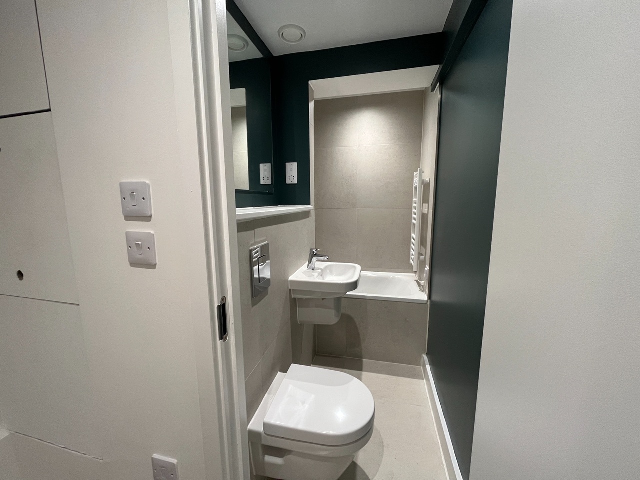 Additional image 6 of 2 Bed Flat, Spinners Way, M15, N1 7GU