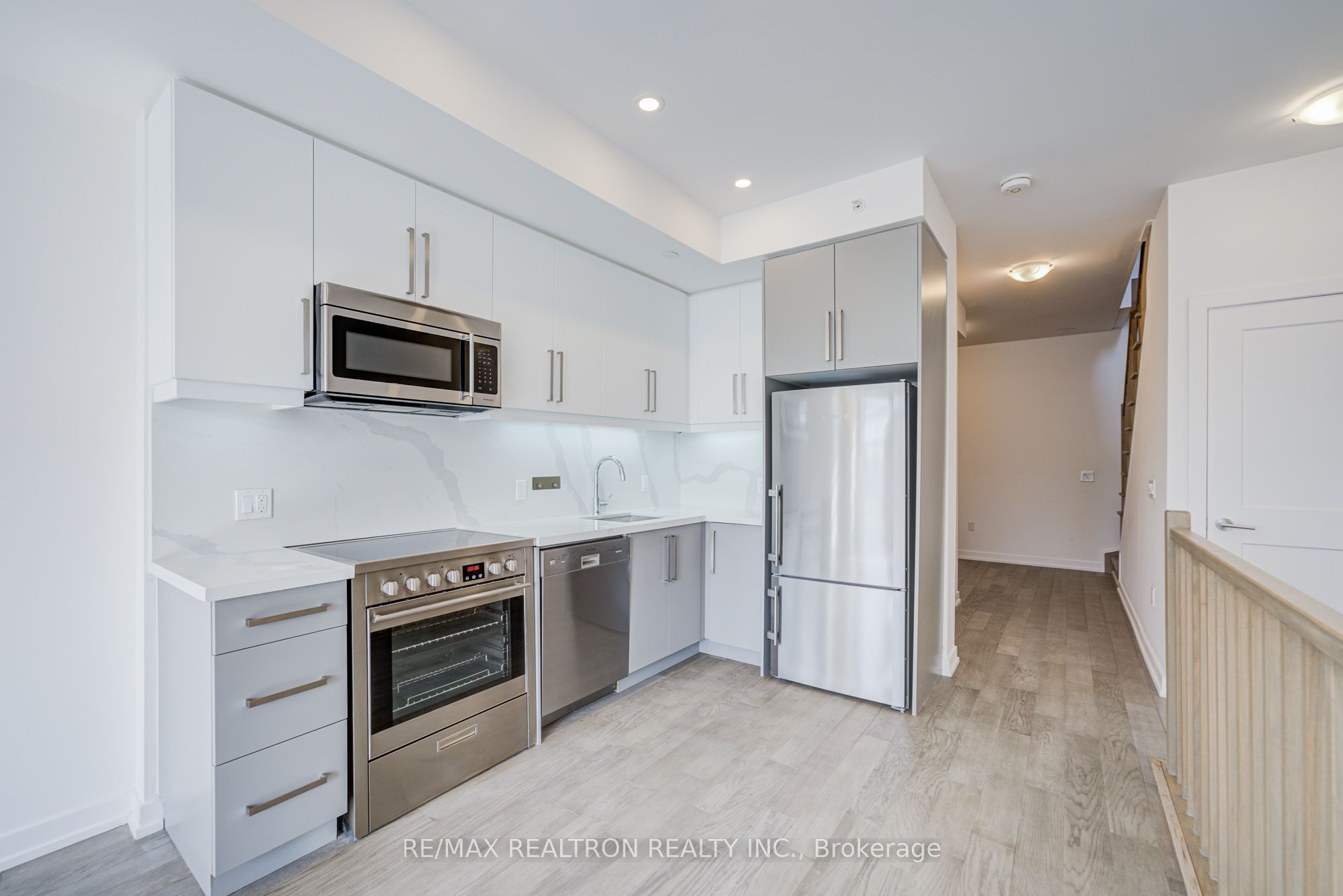 Additional image 4 of 37-57 Finch Avenue W, Toronto, ON, M2N 0K9