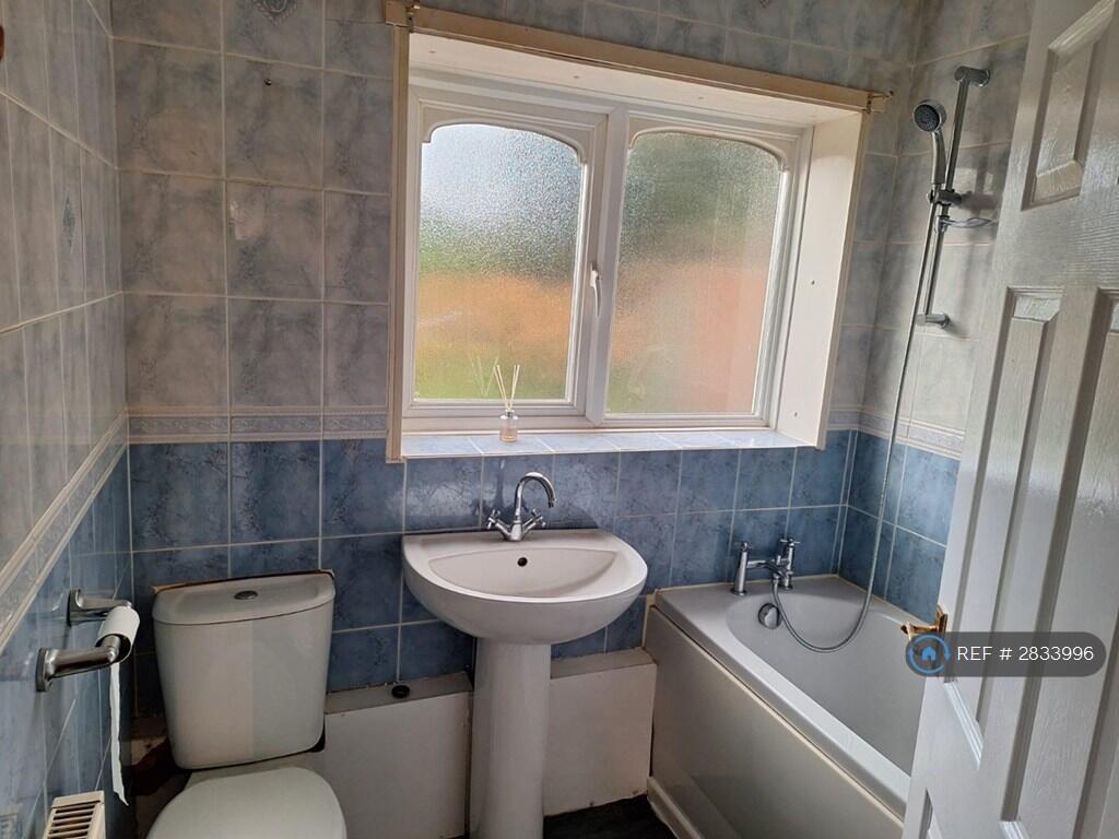 Hayley Green Road, Birmingham, B32 photo 5