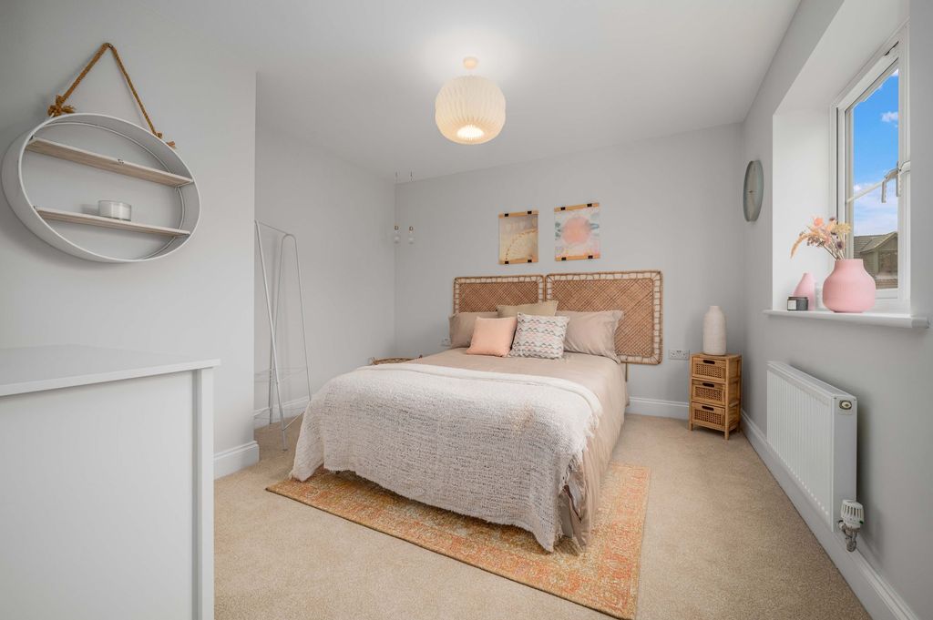 Additional image 13 of 5 bed detached house for saleSpa Farm Court, Bishopton CV37