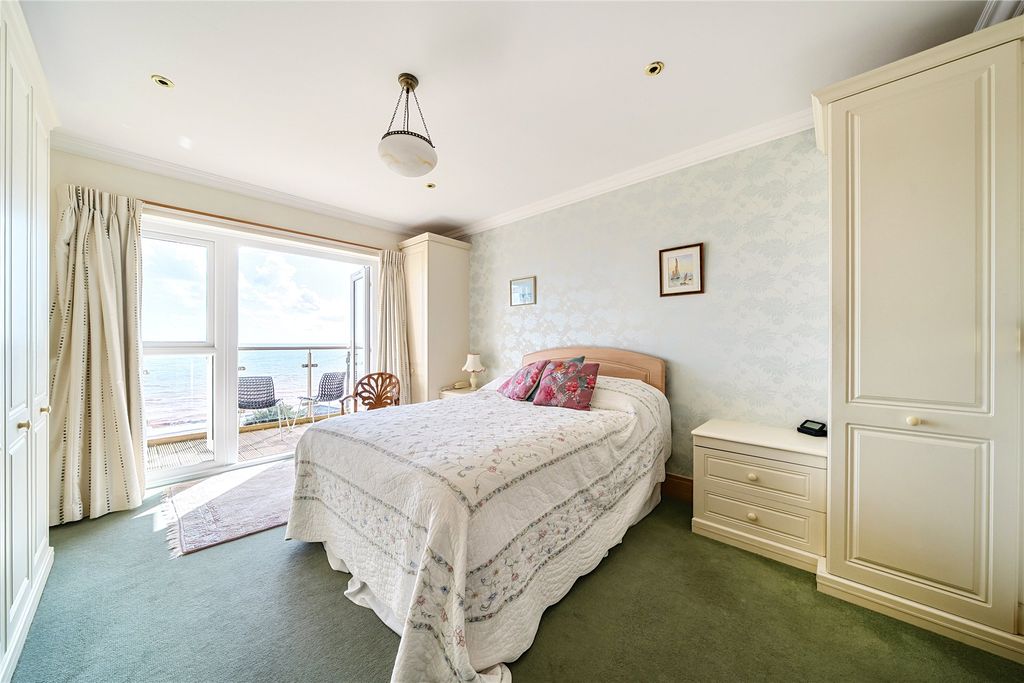 Additional image 5 of 4 bed flat for salePalm Court, 8 Coastguard Road, Budleigh Salterton, Devon EX9