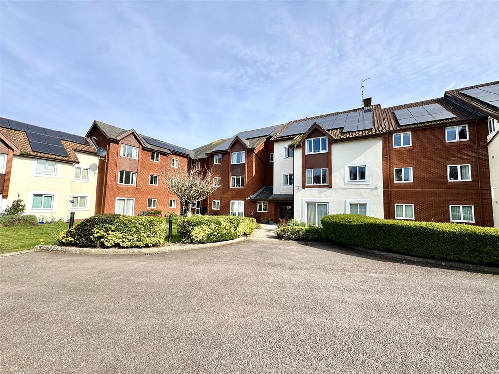 1 bed flat for saleRestway Wall, Garden City Way, Chepstow NP16