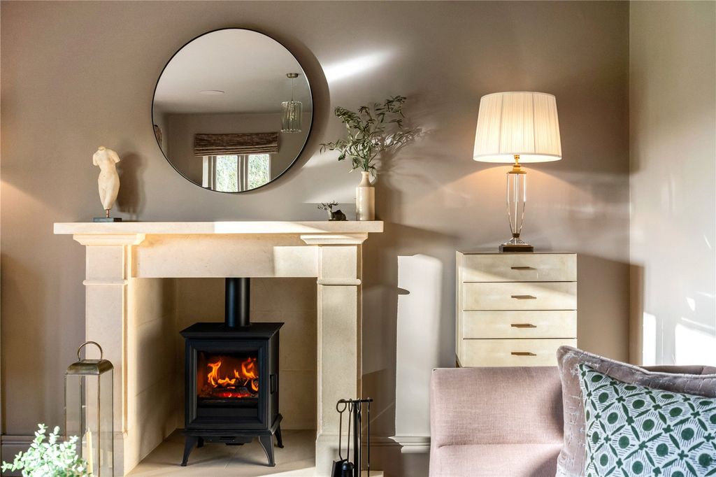 Additional image 4 of 4 bed detached house for saleBrook View, Cropthorne, Pershore, Worcestershire WR10